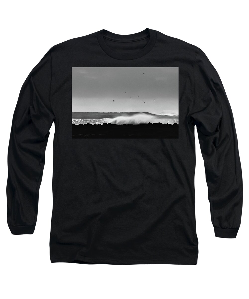 B & W Long Sleeve T-Shirt featuring the photograph Surf Birds by Geoff Smith