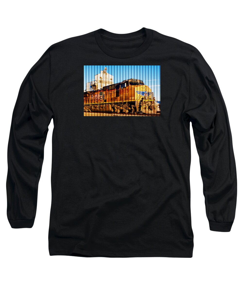 Bill Kesler Photography Long Sleeve T-Shirt featuring the photograph UP 5915 At Track Speed by Bill Kesler