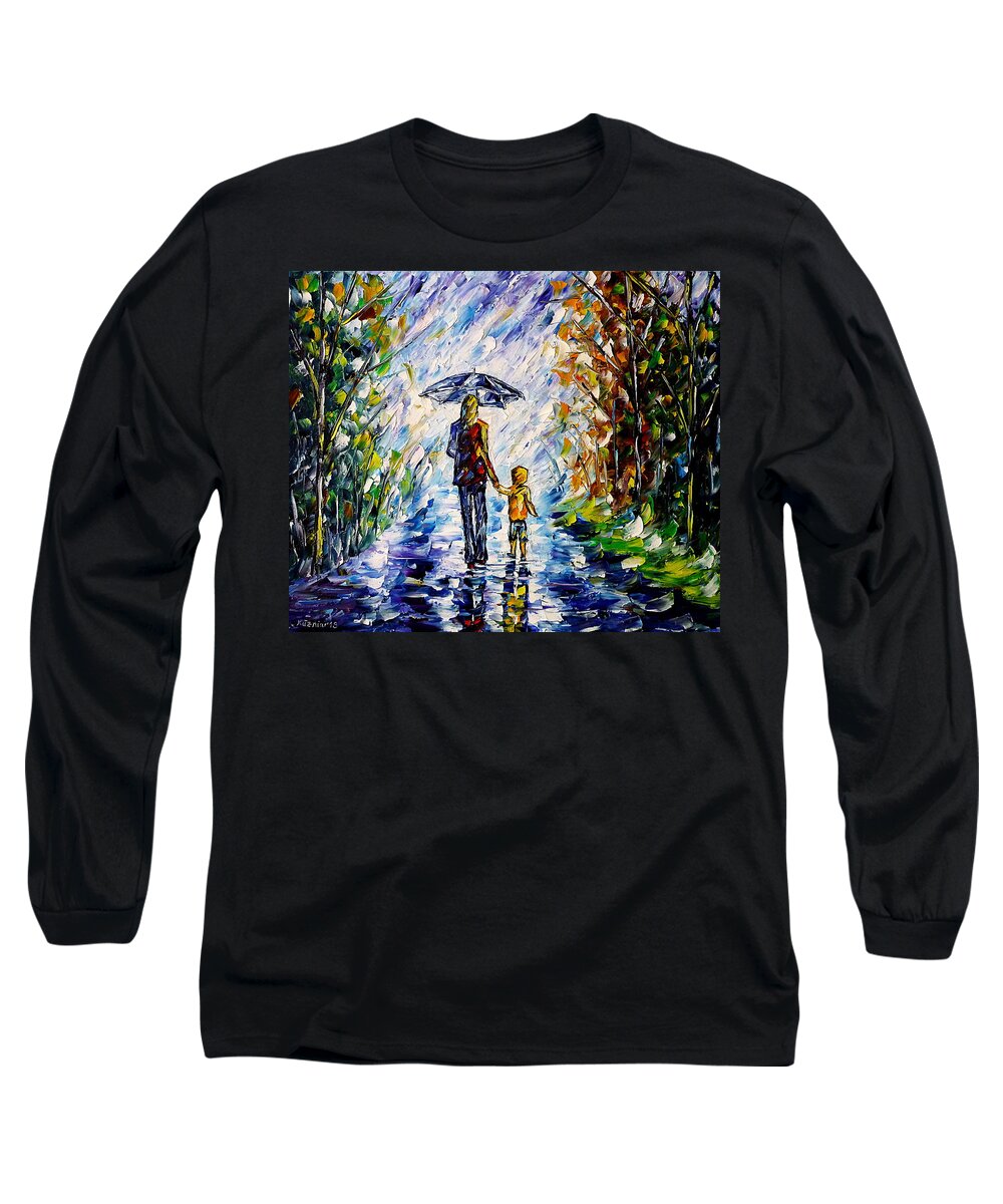 Mother And Child Long Sleeve T-Shirt featuring the painting Woman With Child In The Rain by Mirek Kuzniar