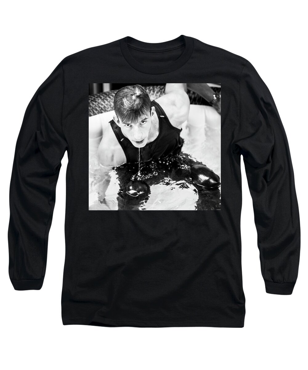 Jesse Long Sleeve T-Shirt featuring the photograph Jesse, out of the hot tub by Jim Whitley