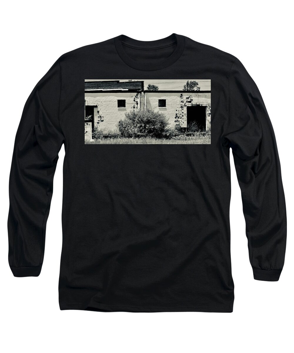 Abandoned Government Facility Nj Long Sleeve T-Shirt featuring the photograph Abandoned by Linnie Greenberg