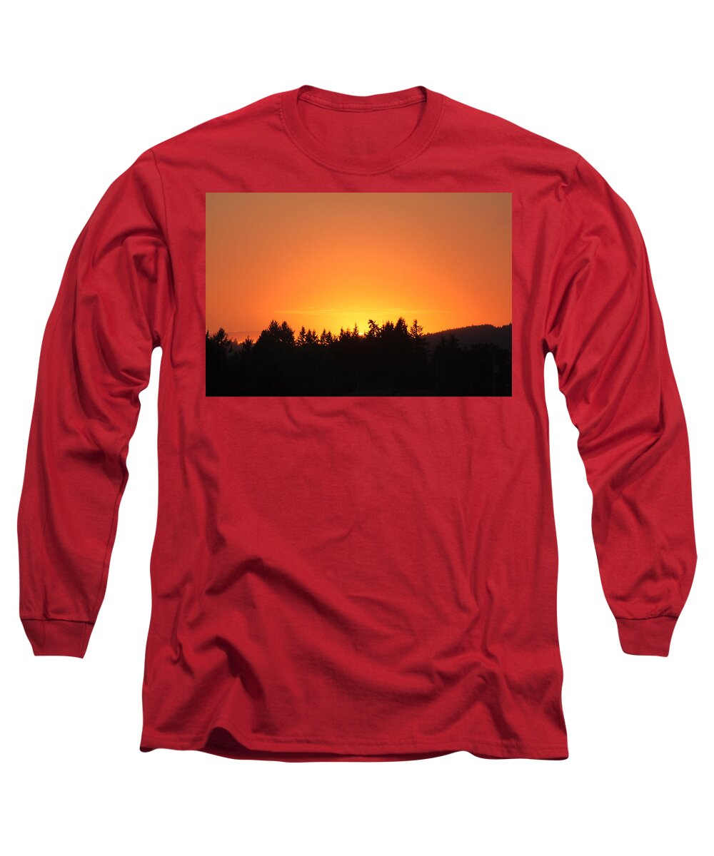 Sunset Long Sleeve T-Shirt featuring the photograph Oregon Sunset by Melanie Lankford Photography