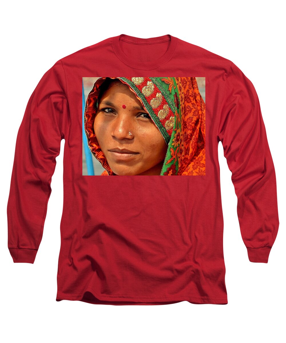 Woman Long Sleeve T-Shirt featuring the photograph The Pride of Indian Womenhood by Kim Bemis