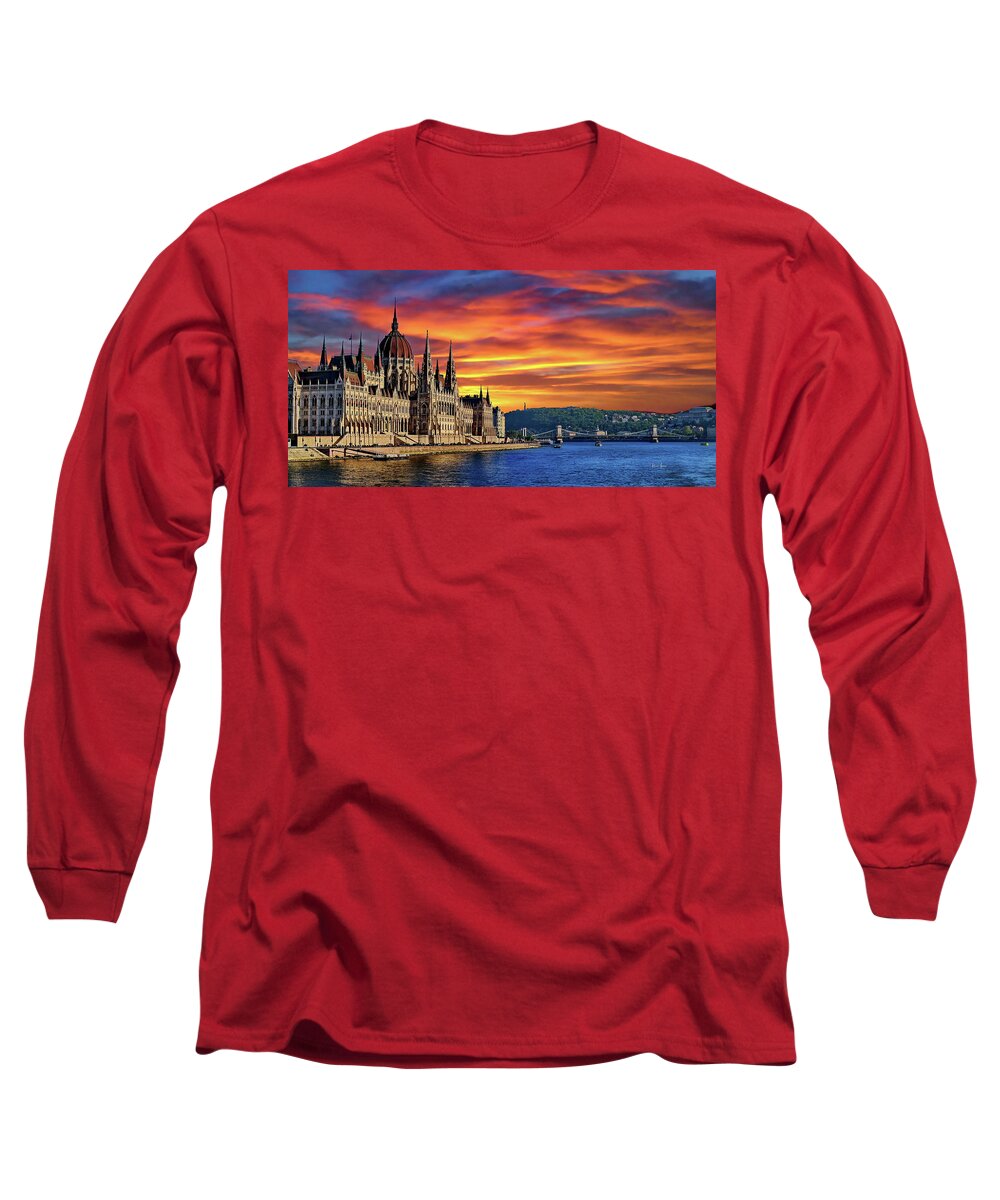 Budapest Long Sleeve T-Shirt featuring the photograph Budapest 2016 by Russ Harris