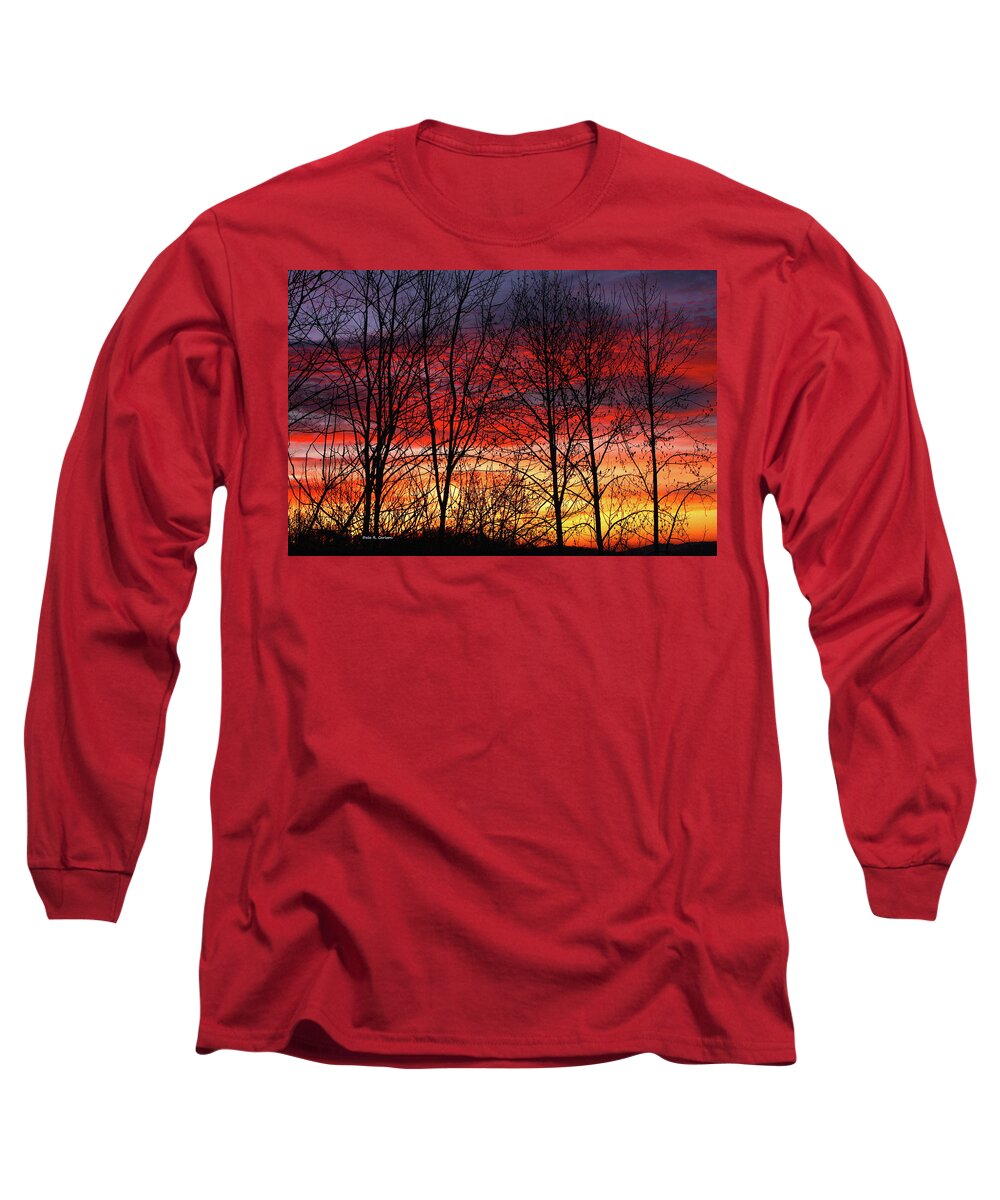 Blue Ridge Mountains Long Sleeve T-Shirt featuring the photograph Daybreak by Dale R Carlson