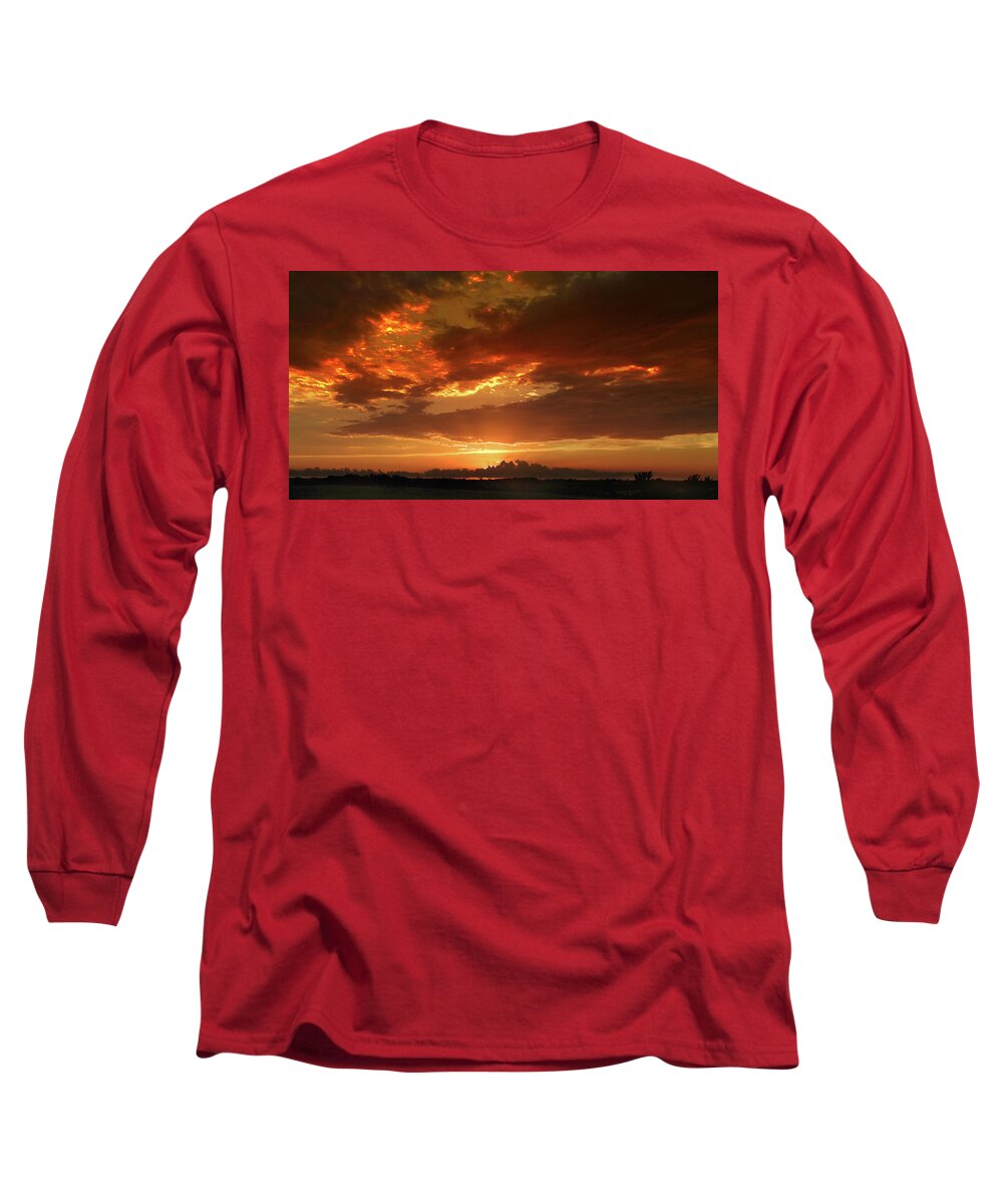Sunset Long Sleeve T-Shirt featuring the photograph June Sunset by Rod Seel