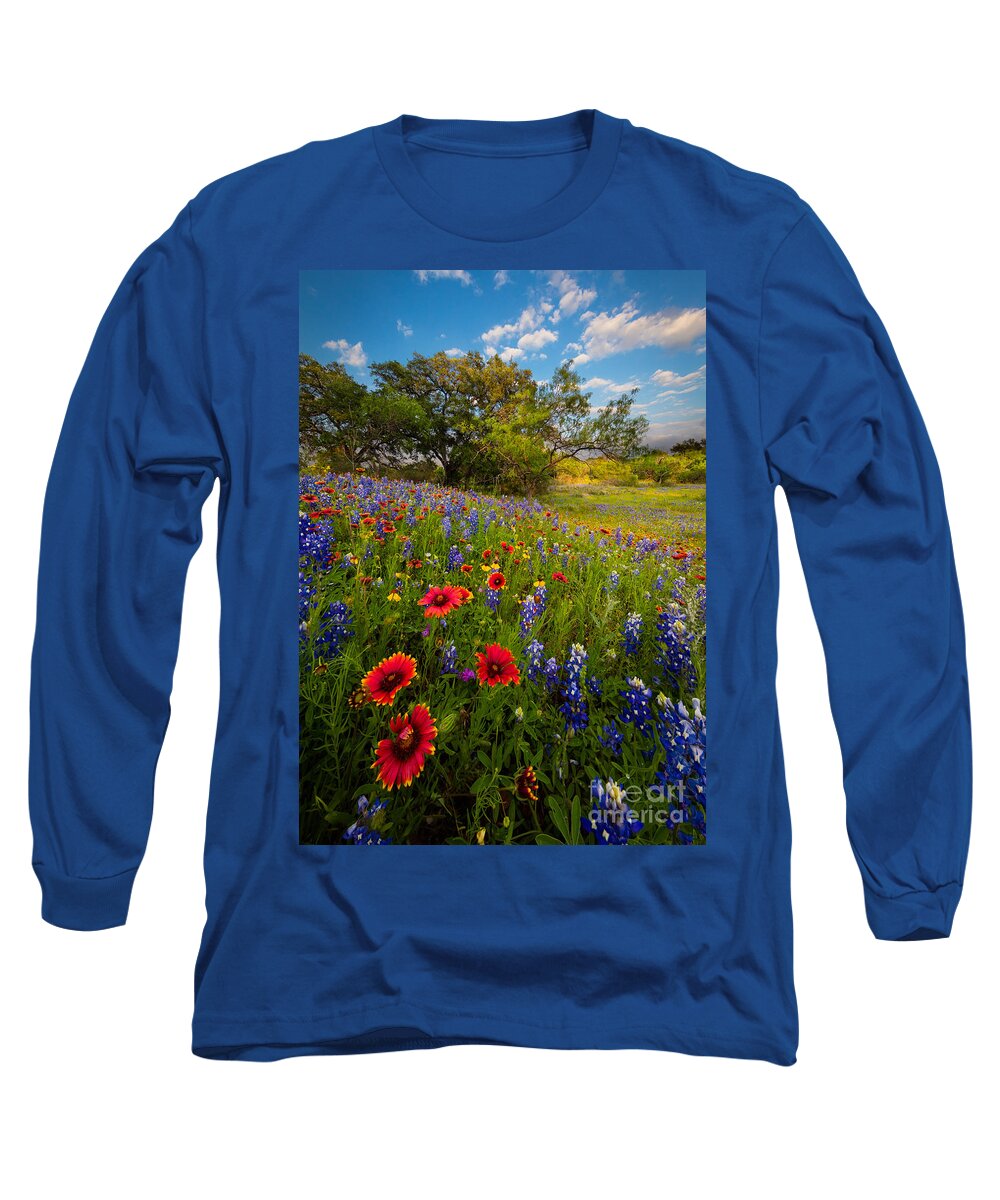 America Long Sleeve T-Shirt featuring the photograph Texas Paradise by Inge Johnsson