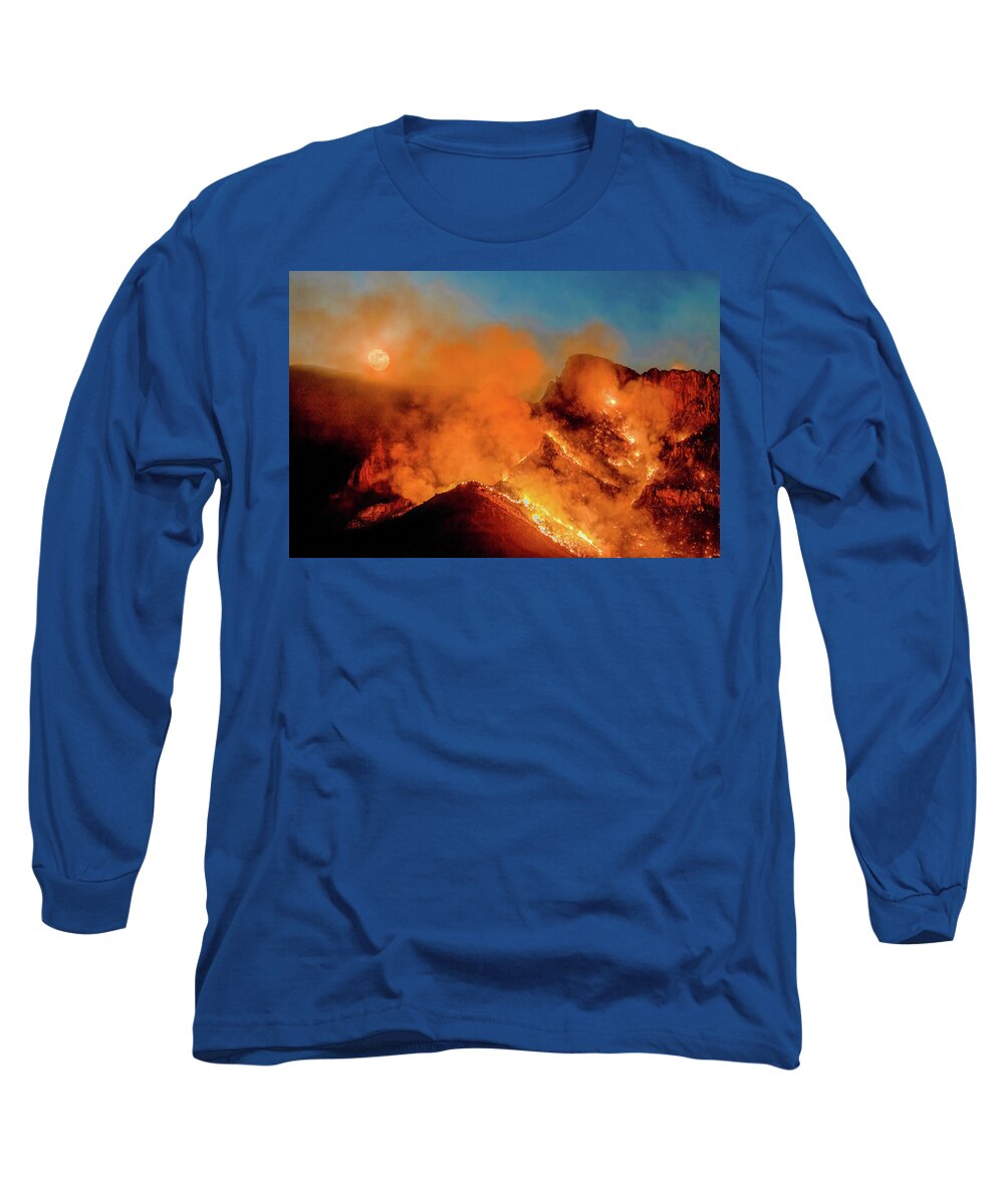 American Southwest Long Sleeve T-Shirt featuring the photograph Bighorn Fire Threatens Tucson by James Capo