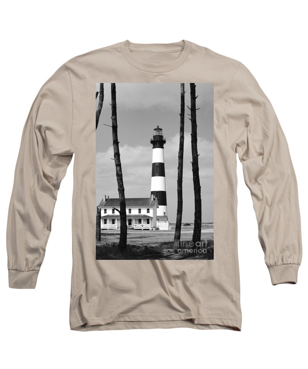 Bodie Island Long Sleeve T-Shirt featuring the photograph Bodie Island Lighthouse in the Outer Banks by William Kuta