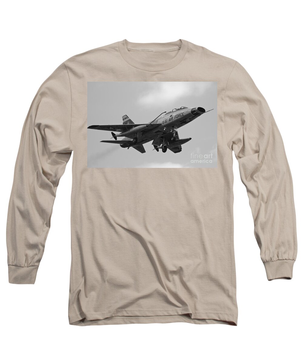 North American Aviation Long Sleeve T-Shirt featuring the photograph Short Final Hun BW by Tim Mulina
