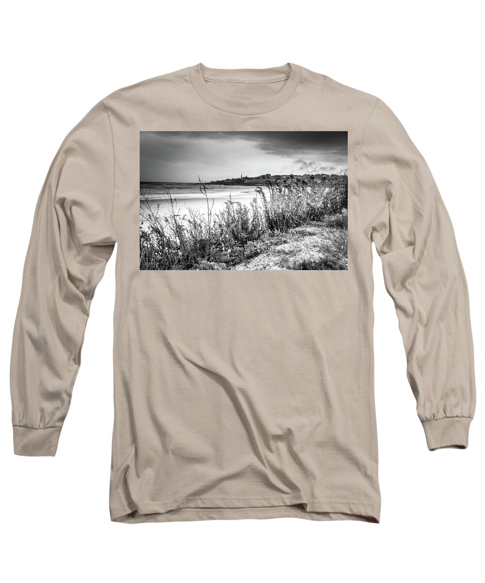 Ogunquit Long Sleeve T-Shirt featuring the photograph Beach in Ogunquit by Doug Camara