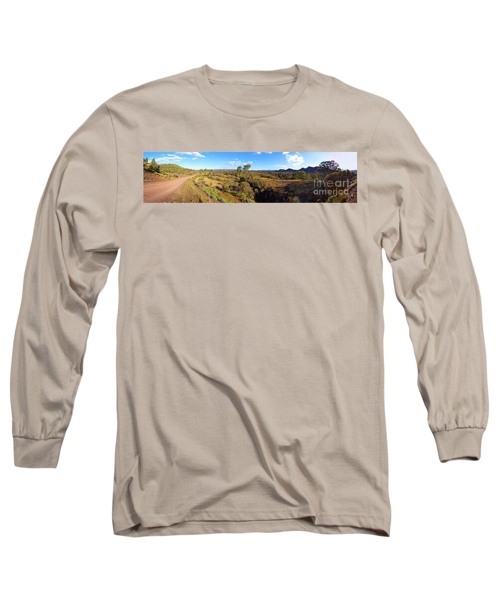 Flinders Ranges Wilpena Pound South Australia Australian Landscape Landscapes Outback Long Sleeve T-Shirt featuring the photograph Flinders Ranges by Bill Robinson