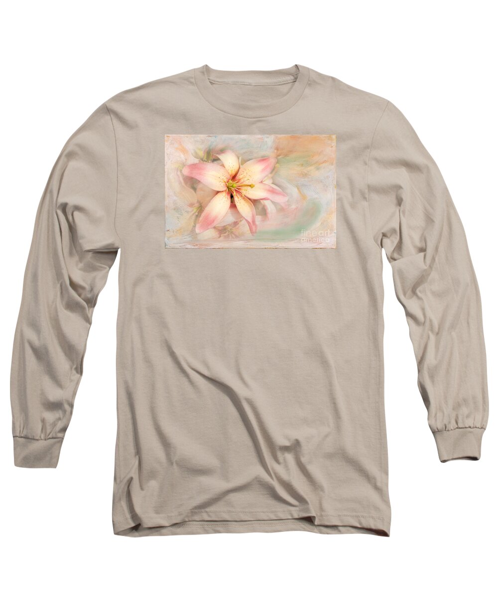 Gardens Long Sleeve T-Shirt featuring the photograph Hybridizer Art by Marilyn Cornwell