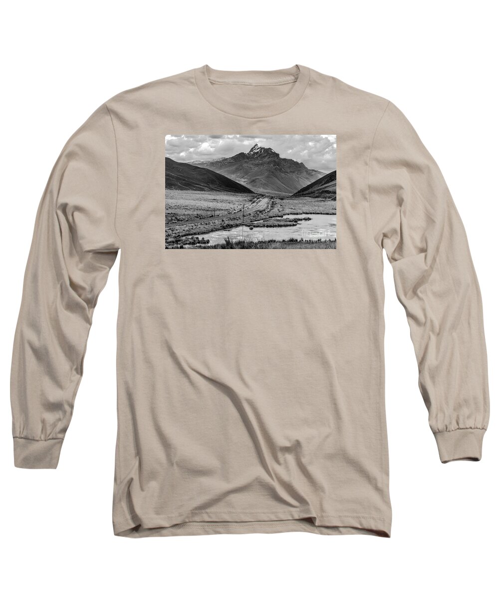 Bw Long Sleeve T-Shirt featuring the pyrography La Raya Mountains by David Meznarich