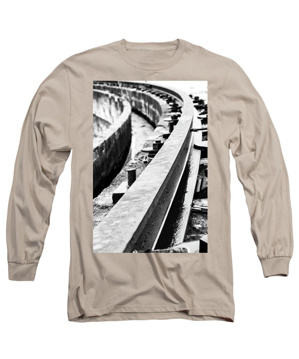 Rail Long Sleeve T-Shirt featuring the photograph Round the Bend by Holly Ross