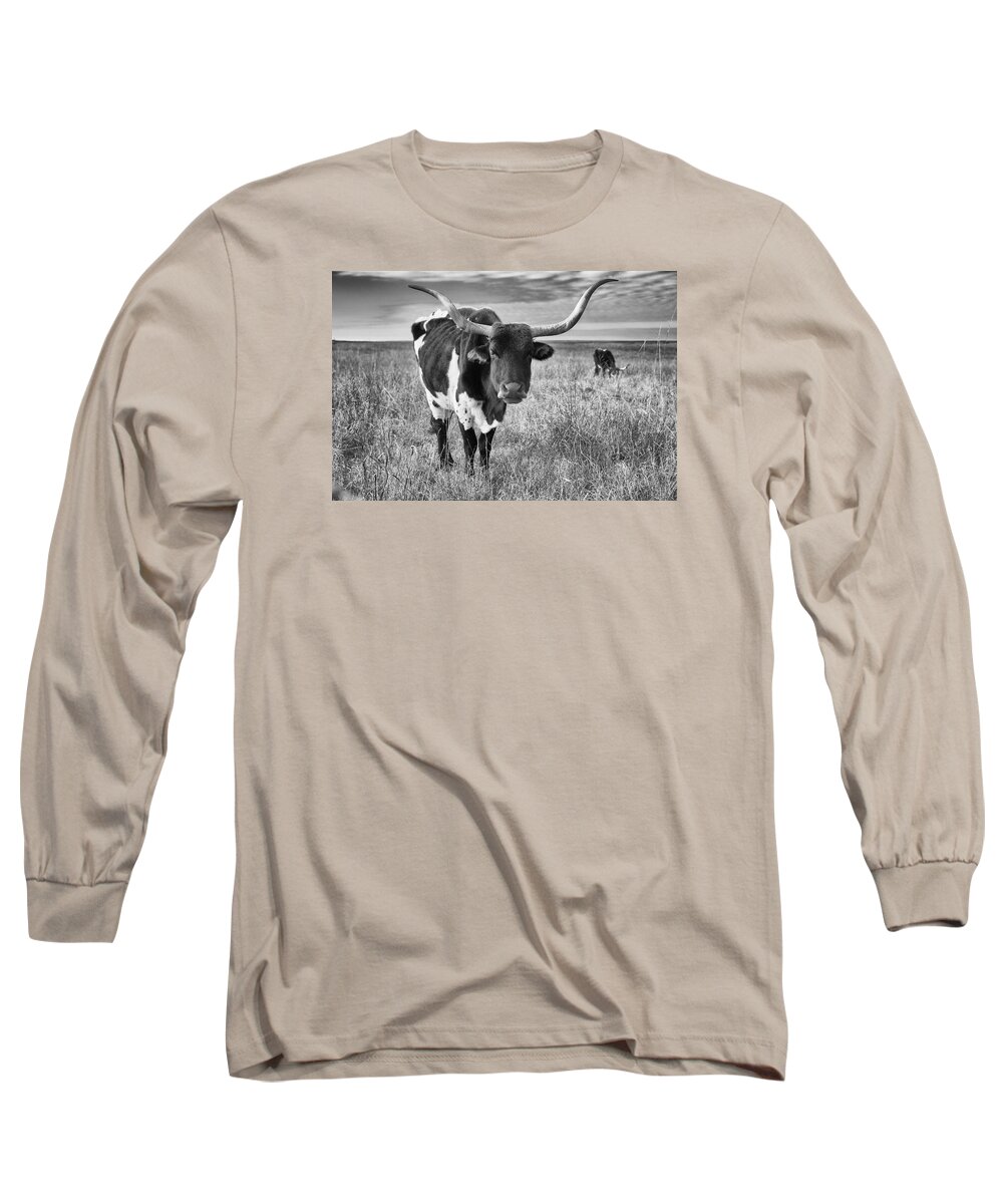Longhorn Long Sleeve T-Shirt featuring the photograph Tallgrass Prairie Longhorn Black and White by Bert Peake