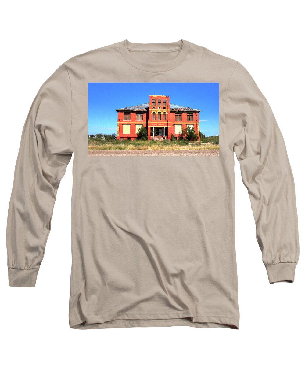 Toyah Long Sleeve T-Shirt featuring the photograph Yoyah School House by Dorothy Cunningham