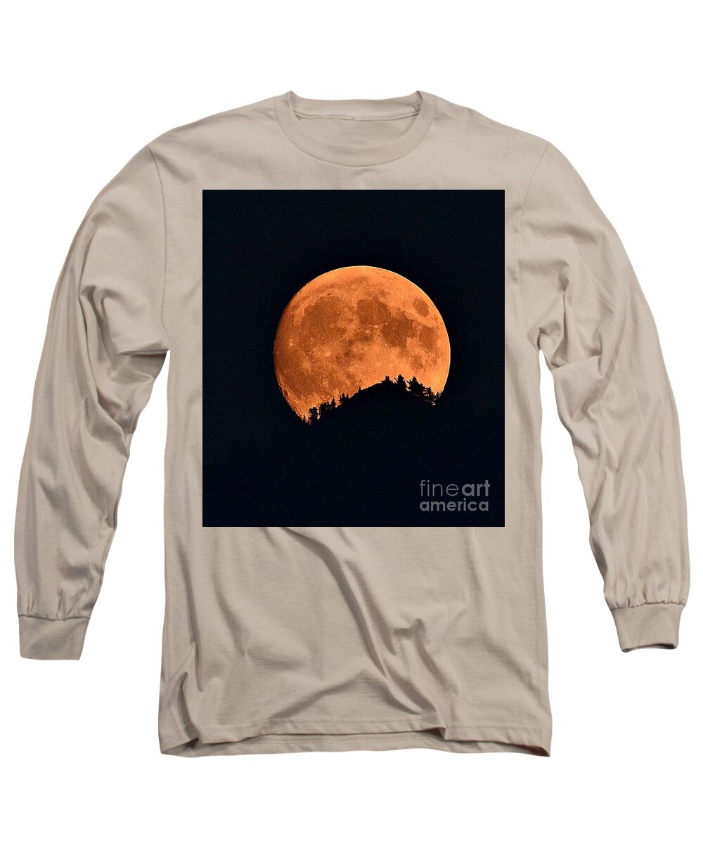 Full Moon Long Sleeve T-Shirt featuring the photograph Bad Moon Rising by Dorrene BrownButterfield