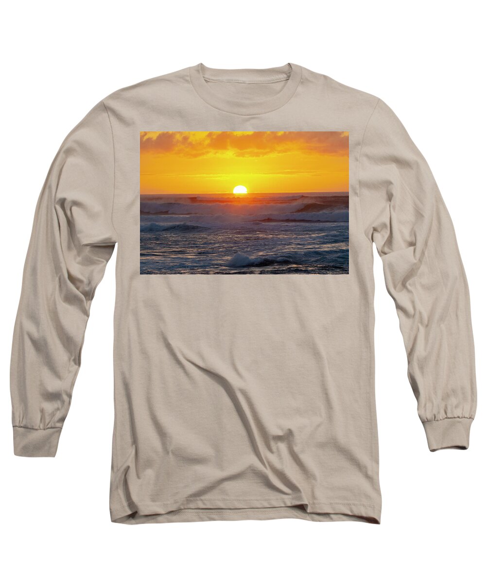 Oahu Long Sleeve T-Shirt featuring the photograph Sinking Sun by Anthony Jones