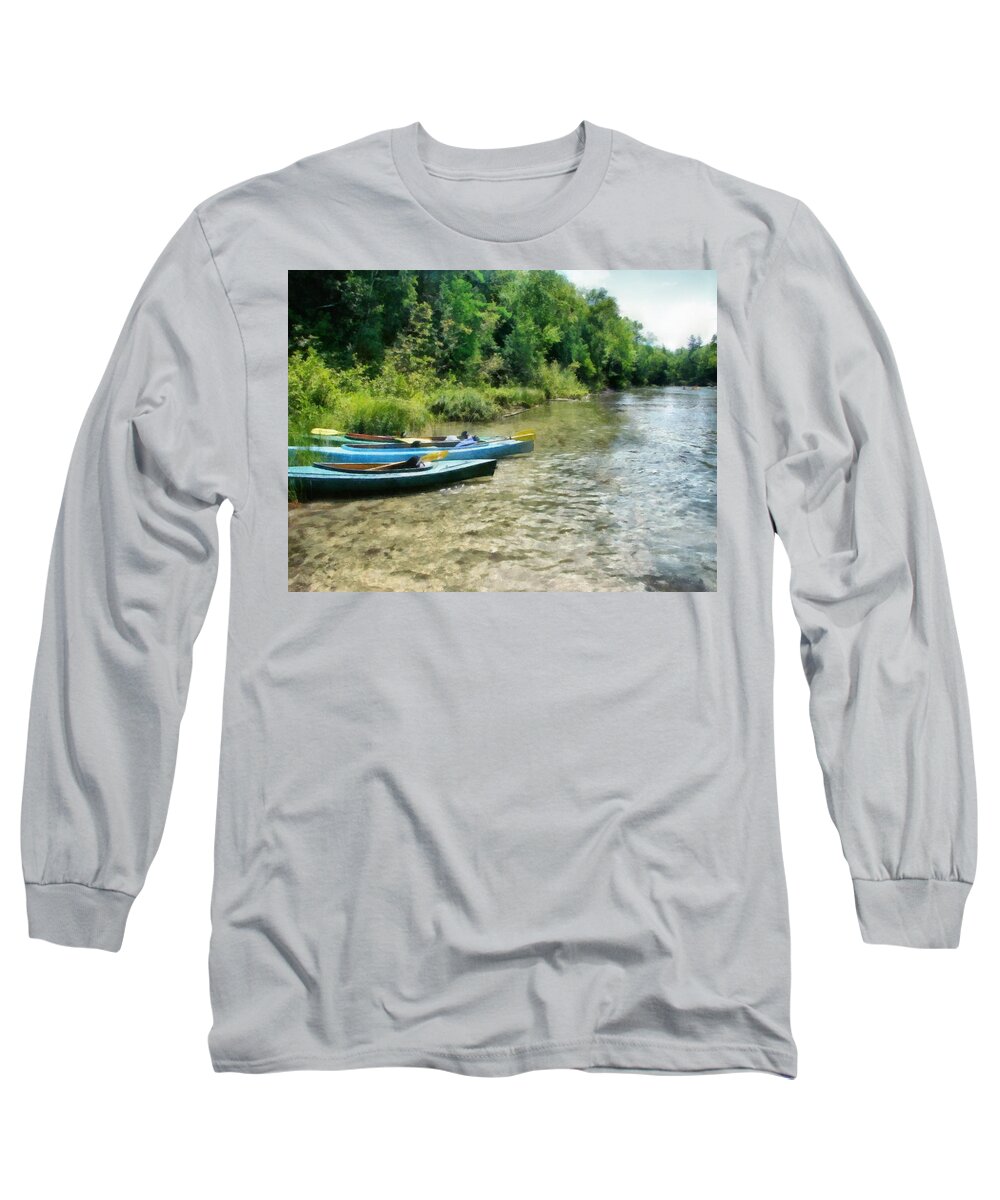 Platte Long Sleeve T-Shirt featuring the photograph Taking a Break on the Platte by Michelle Calkins