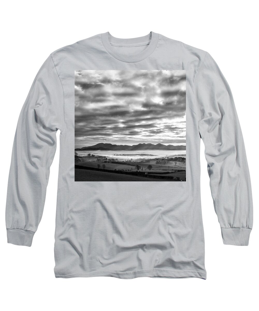  Long Sleeve T-Shirt featuring the photograph The Mourne Mountains, Northern Ireland by Aleck Cartwright