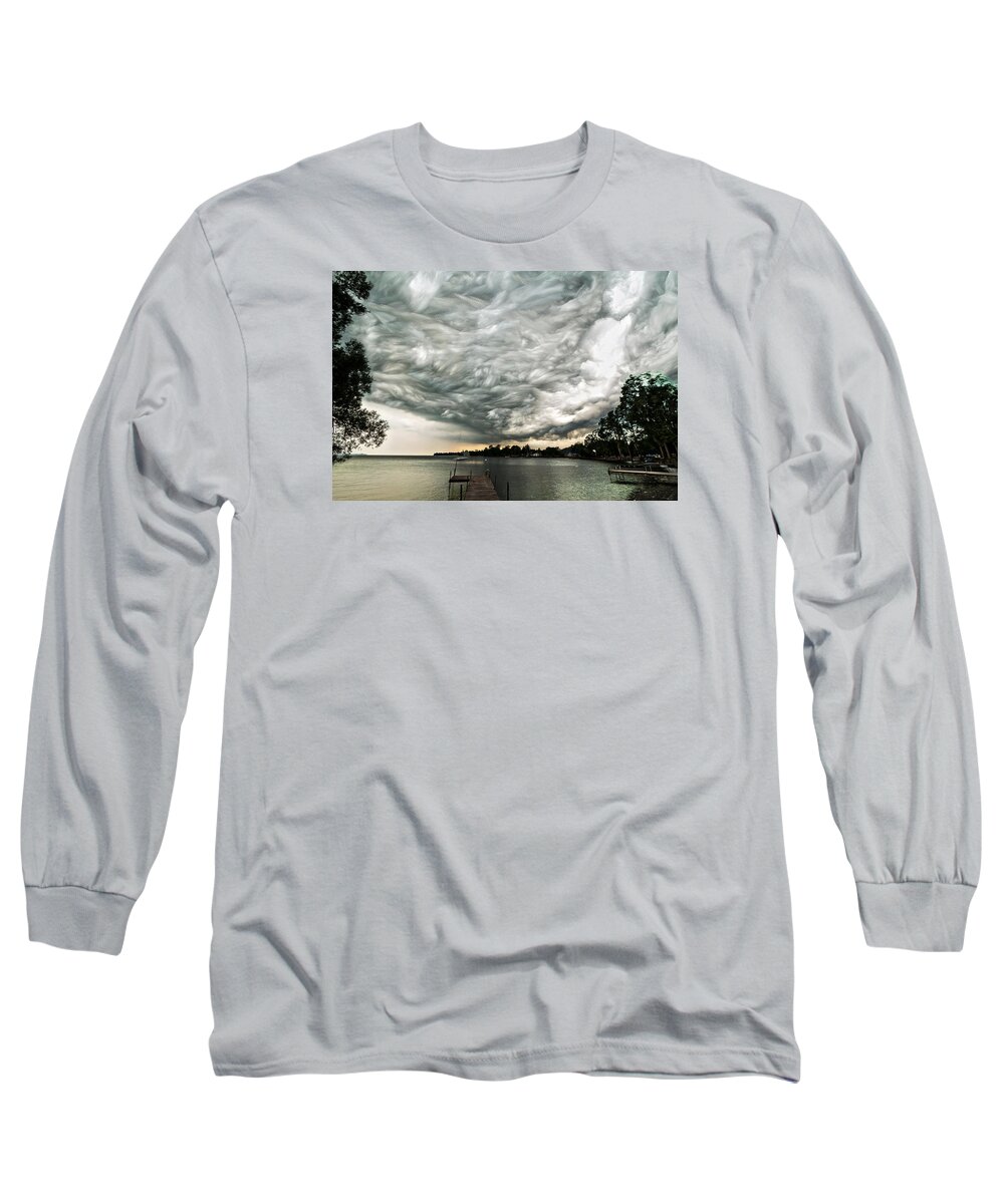  Long Sleeve T-Shirt featuring the photograph Turbulent Airflow by Matt Molloy