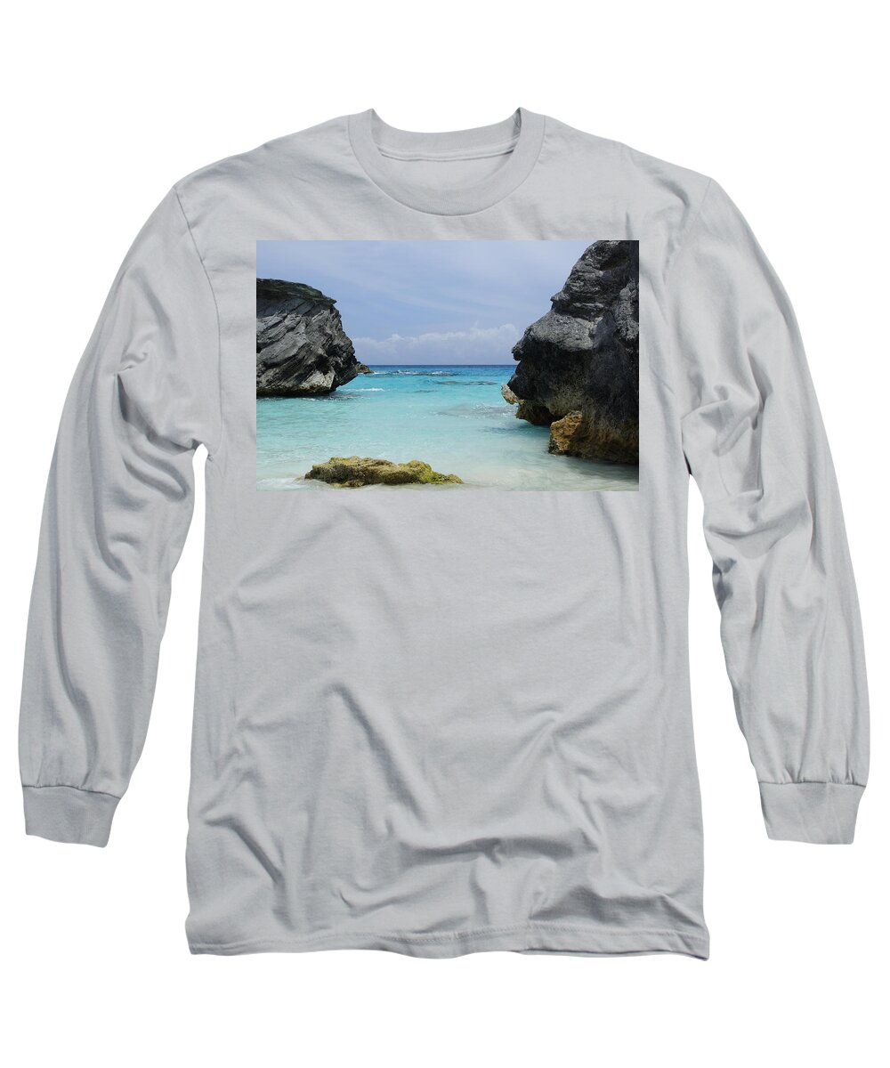 Bermuda Long Sleeve T-Shirt featuring the photograph Utopia by Luke Moore