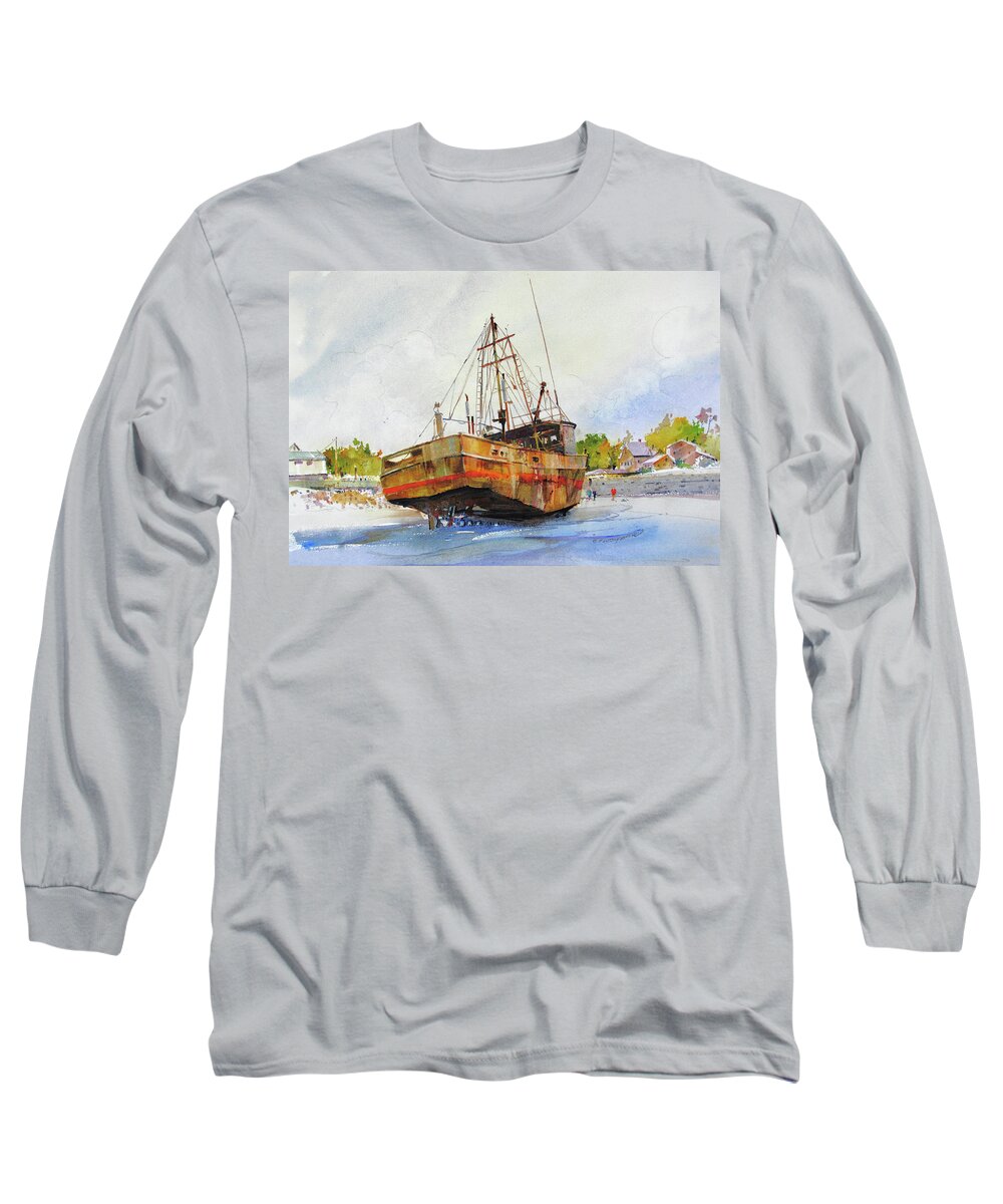 Old Rusted Boat Long Sleeve T-Shirt featuring the painting Beached by P Anthony Visco