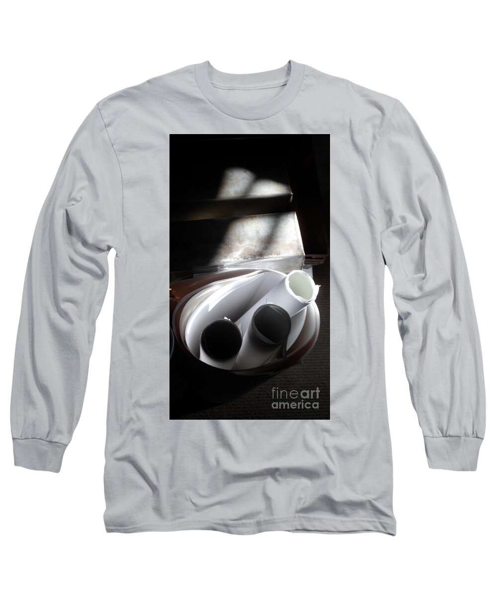 B & W Circles Paper Frozen Time Long Sleeve T-Shirt featuring the photograph Moment in time by J Doyne Miller
