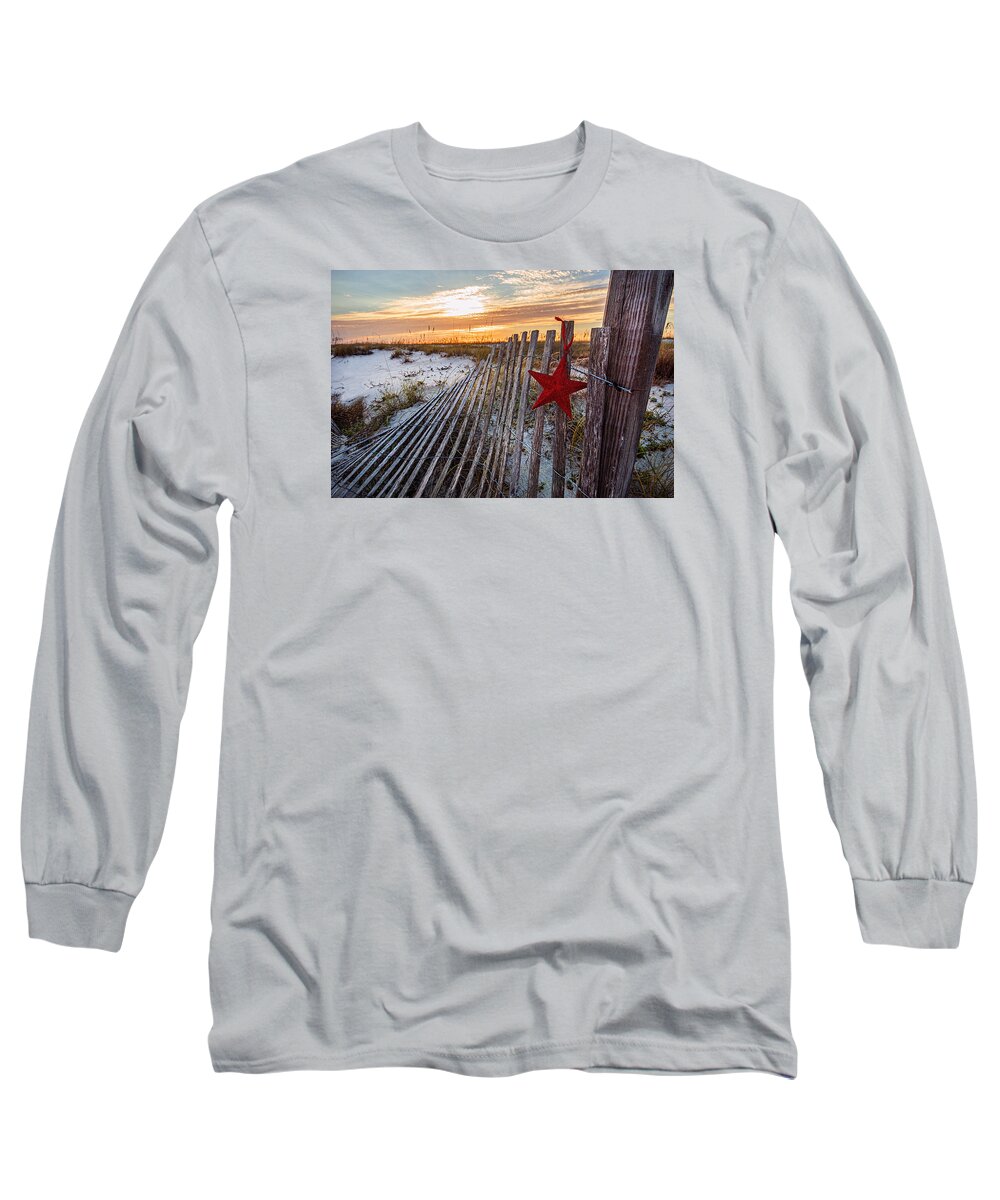 Alabama Long Sleeve T-Shirt featuring the photograph Star on Fence by Michael Thomas