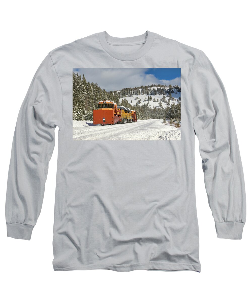 Donner Pass Long Sleeve T-Shirt featuring the photograph UPRR Jordan Spreaders SPMW 4031 and SPMW 4033 at Soda Springs by Jim Thompson