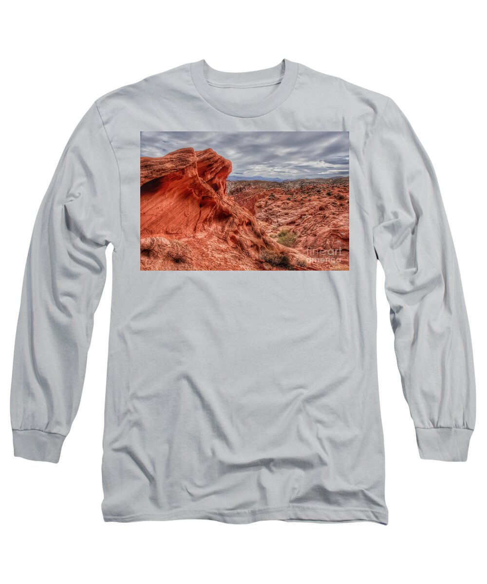  Long Sleeve T-Shirt featuring the photograph Against the Winds of Time by Rodney Lee Williams