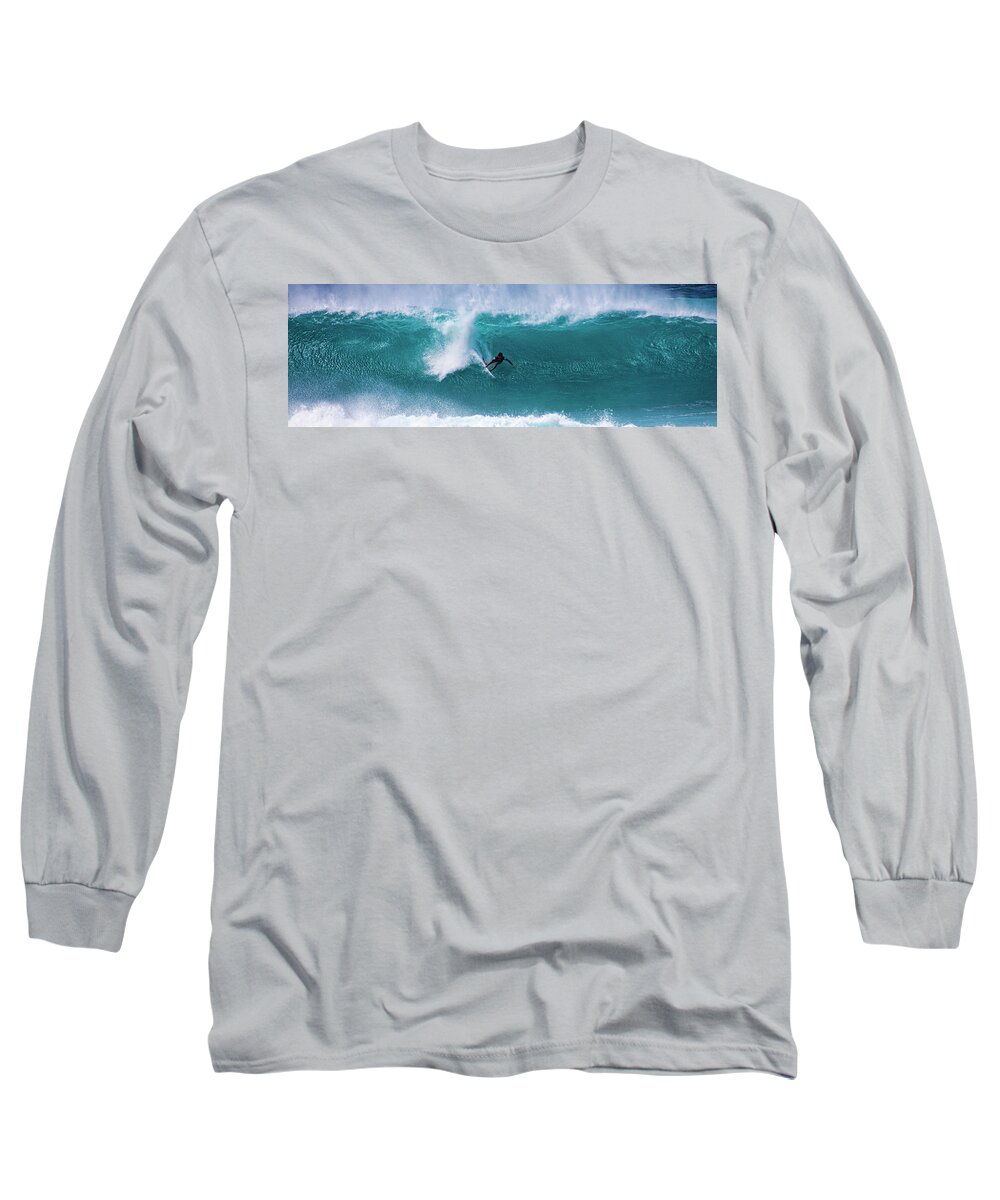 Hawaii Long Sleeve T-Shirt featuring the photograph Banzai Drop by Anthony Jones