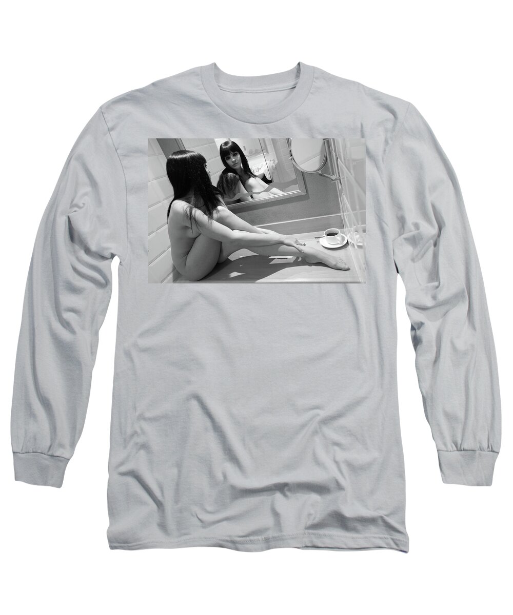Woman Long Sleeve T-Shirt featuring the photograph Sacre Coeur by Cully Firmin