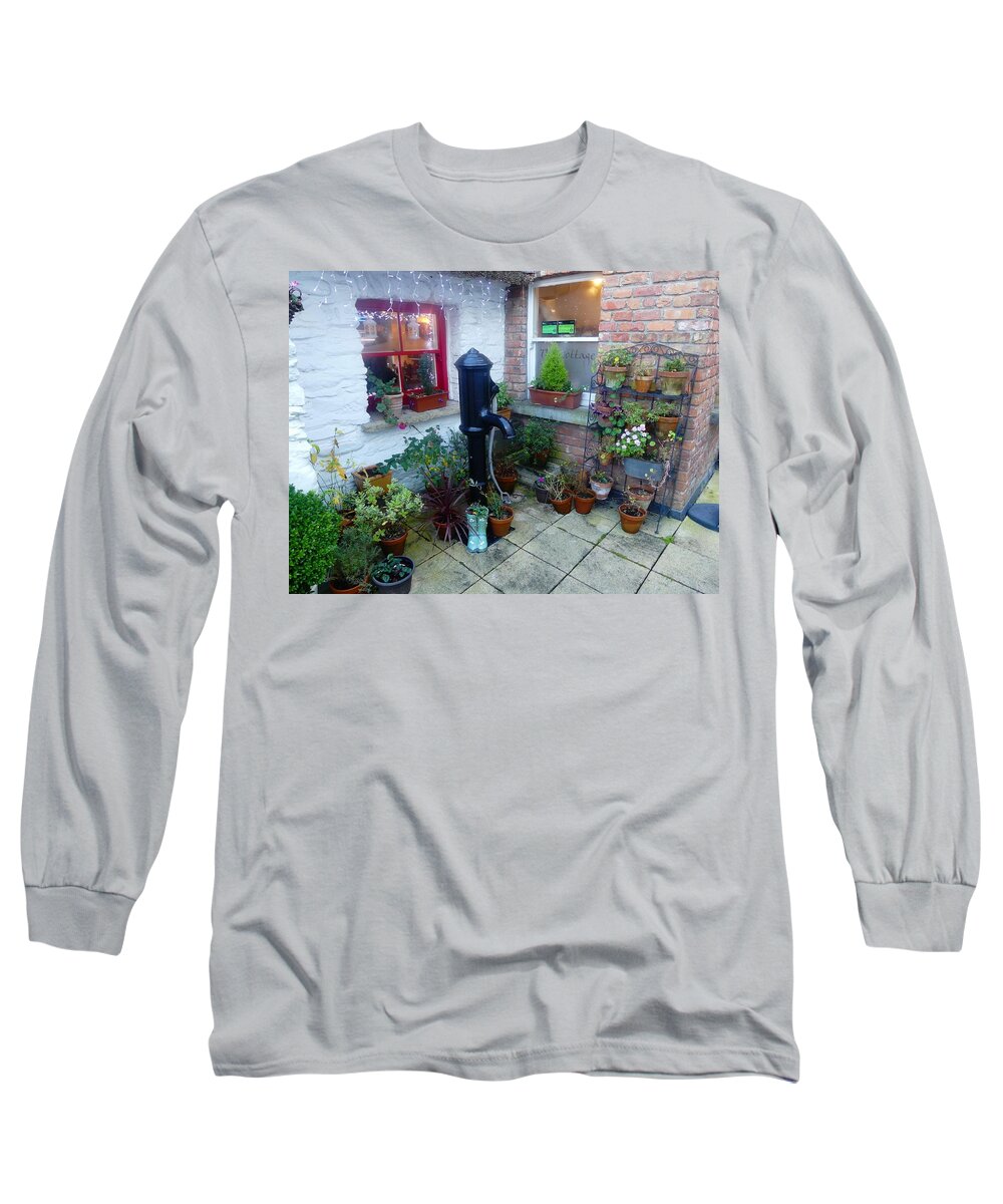 Home Long Sleeve T-Shirt featuring the photograph The Cottage Corner by John Hughes