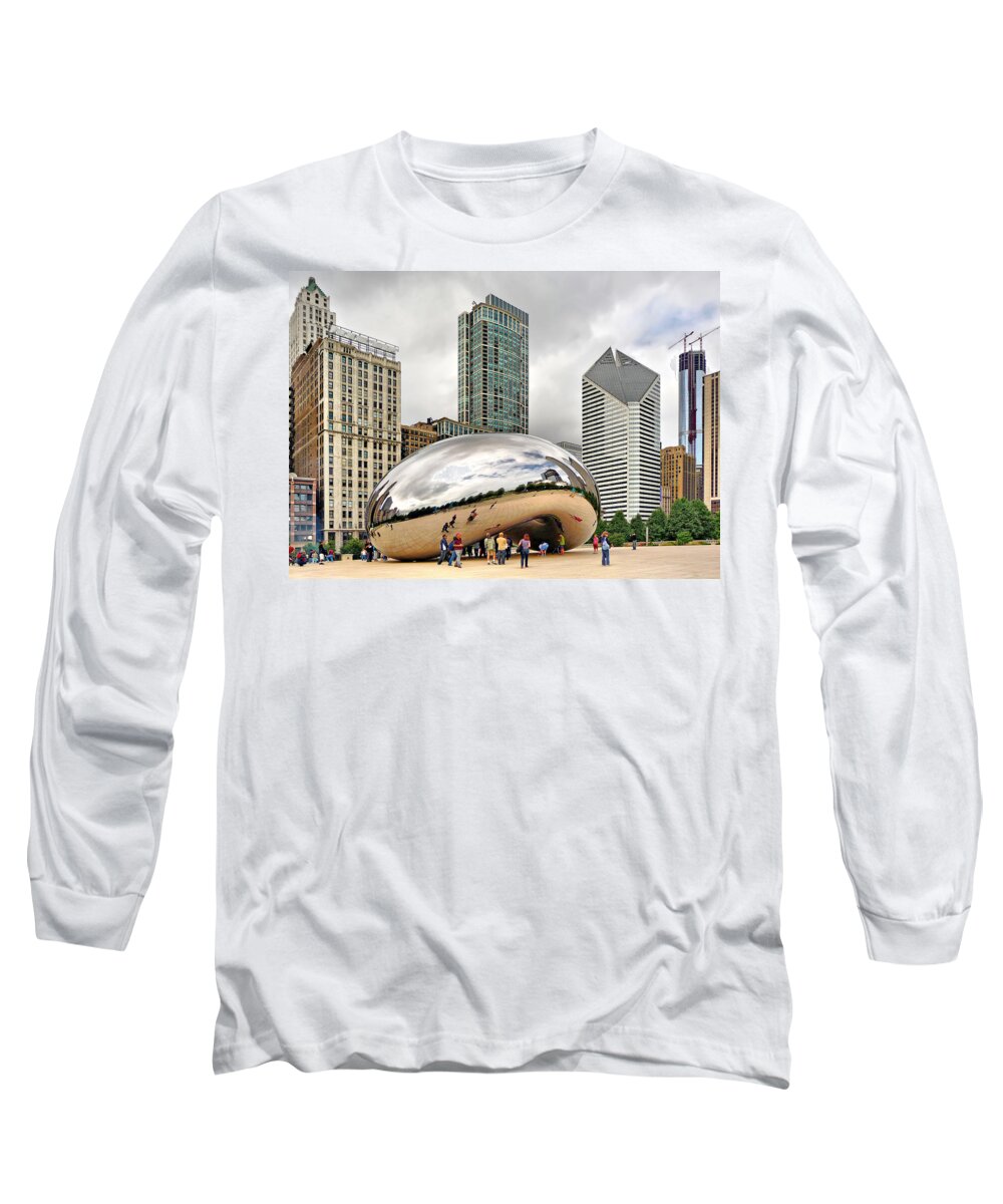 Cloud Gate Long Sleeve T-Shirt featuring the photograph Cloud Gate in Chicago by Mitchell R Grosky