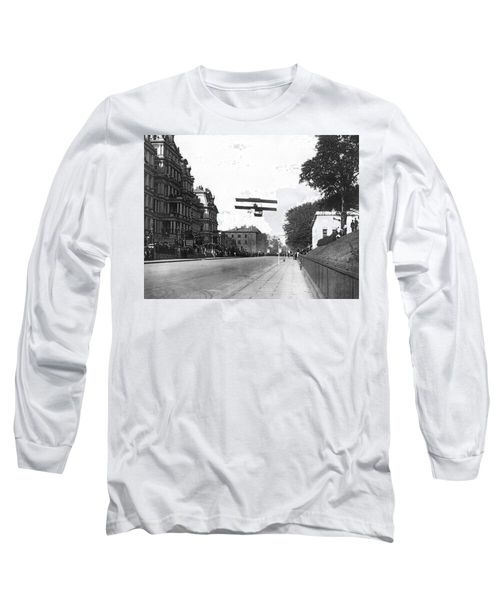 1910 Long Sleeve T-Shirt featuring the photograph Early Biplane Flight by Underwood Archives