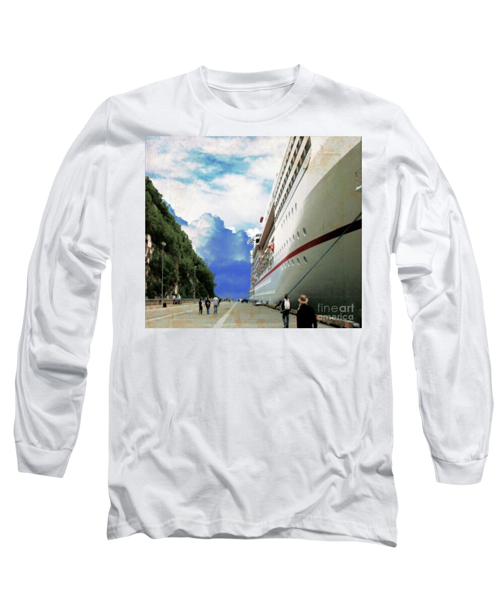 Alaska Long Sleeve T-Shirt featuring the photograph North to Alaska by Janette Boyd