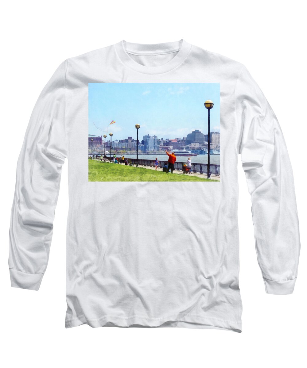 Kite Long Sleeve T-Shirt featuring the photograph Parks - Flying a Kite at Pier A Park Hoboken NJ by Susan Savad