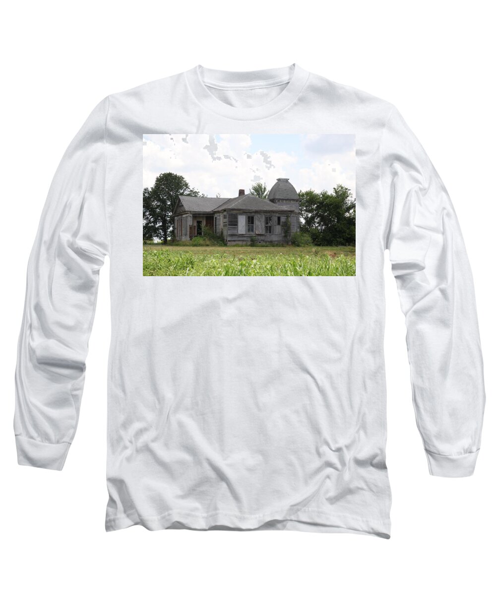 Roanoake Long Sleeve T-Shirt featuring the photograph Roanoake by Kathryn Cornett