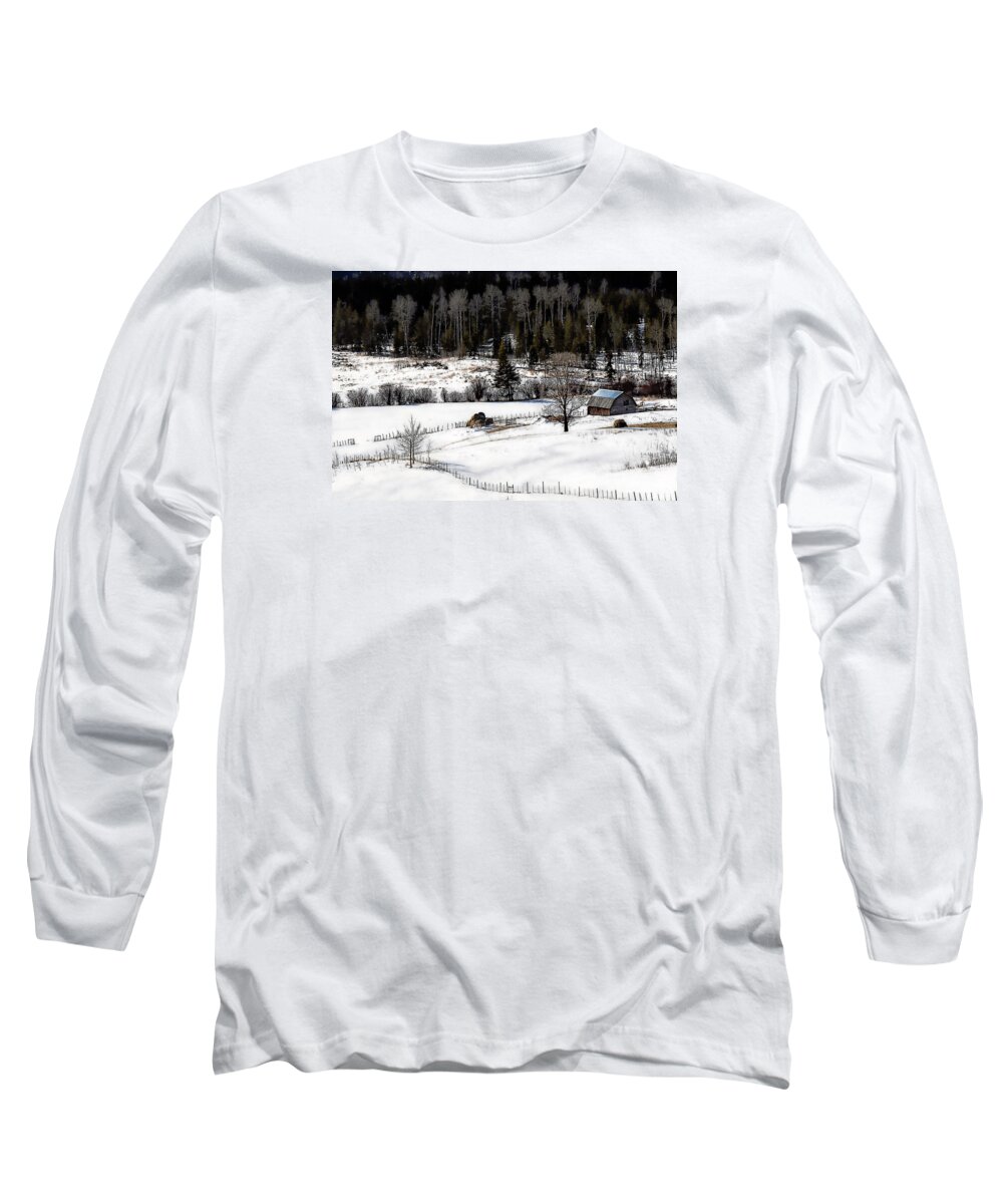 Ranch Long Sleeve T-Shirt featuring the photograph Spring Horizon by Ed Hall