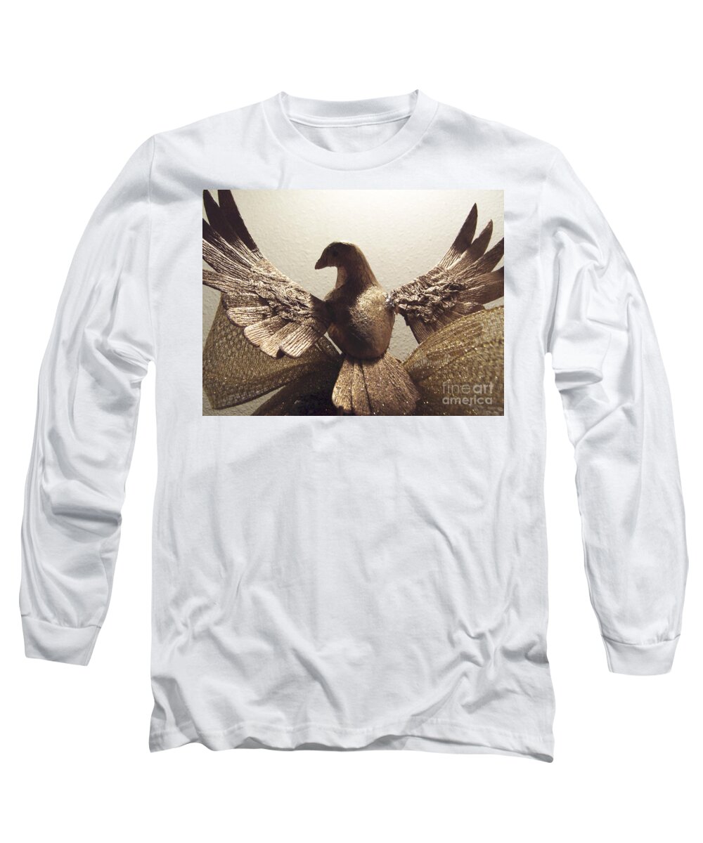 Dove Long Sleeve T-Shirt featuring the photograph Peace by Vonda Lawson-Rosa