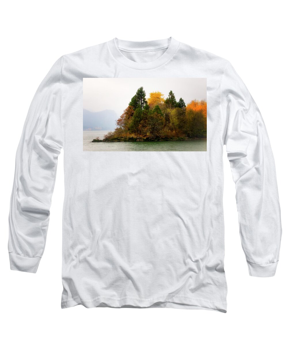  Long Sleeve T-Shirt featuring the photograph Autumn on the Columbia by Albert Seger