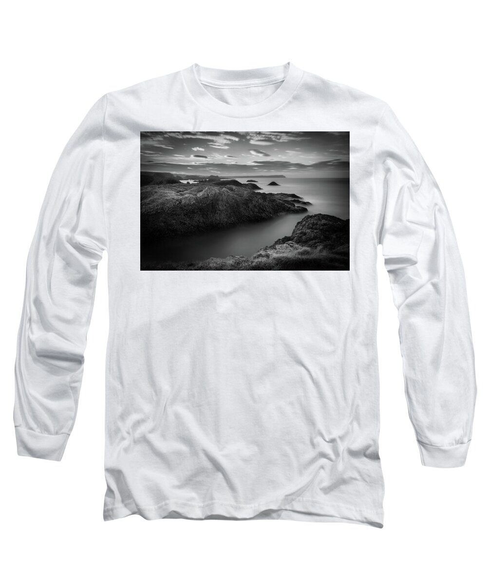 Ballintoy Long Sleeve T-Shirt featuring the photograph Ballintoy Rugged Coast by Nigel R Bell