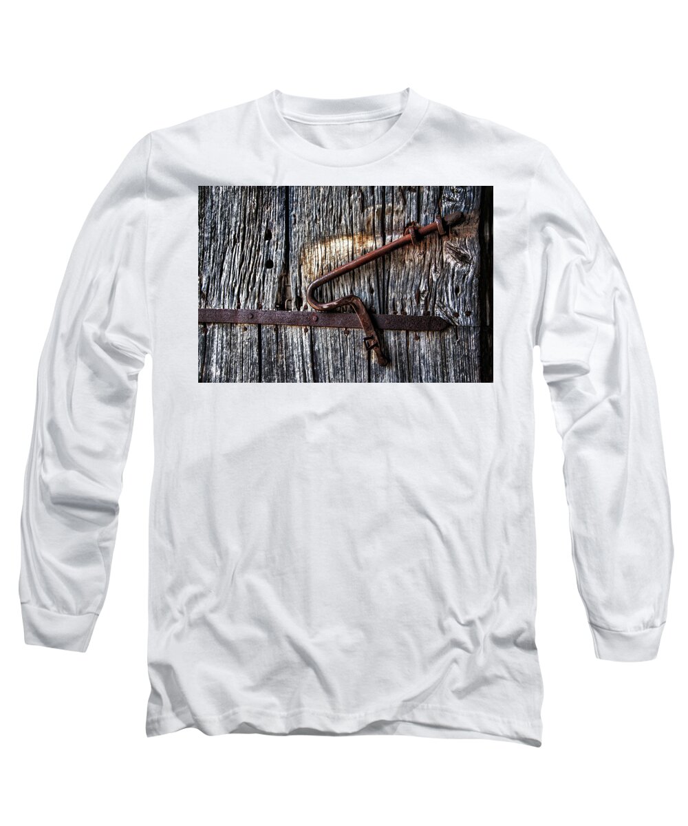  Long Sleeve T-Shirt featuring the photograph Barn Lock by Patrick Boening