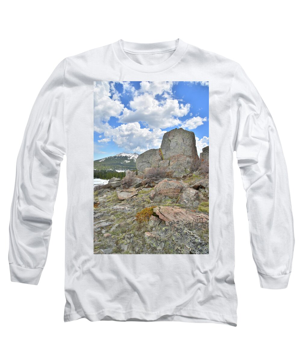 Wyoming Long Sleeve T-Shirt featuring the photograph Big Horn Pass Rock Croppings by Ray Mathis