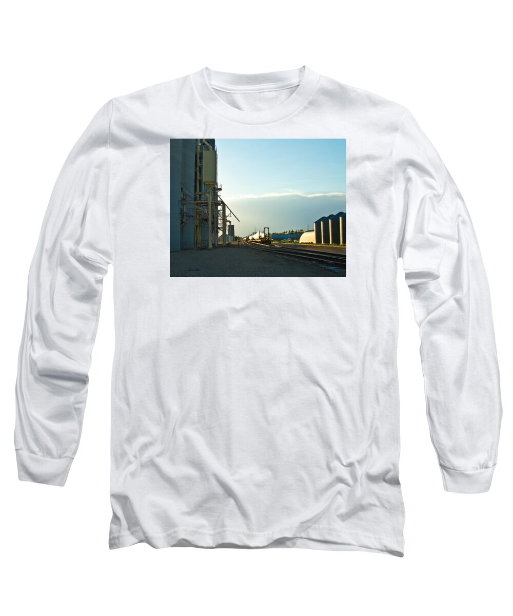 Rail Road Tracks Long Sleeve T-Shirt featuring the photograph Blades on the Rails 4 by Jana Rosenkranz