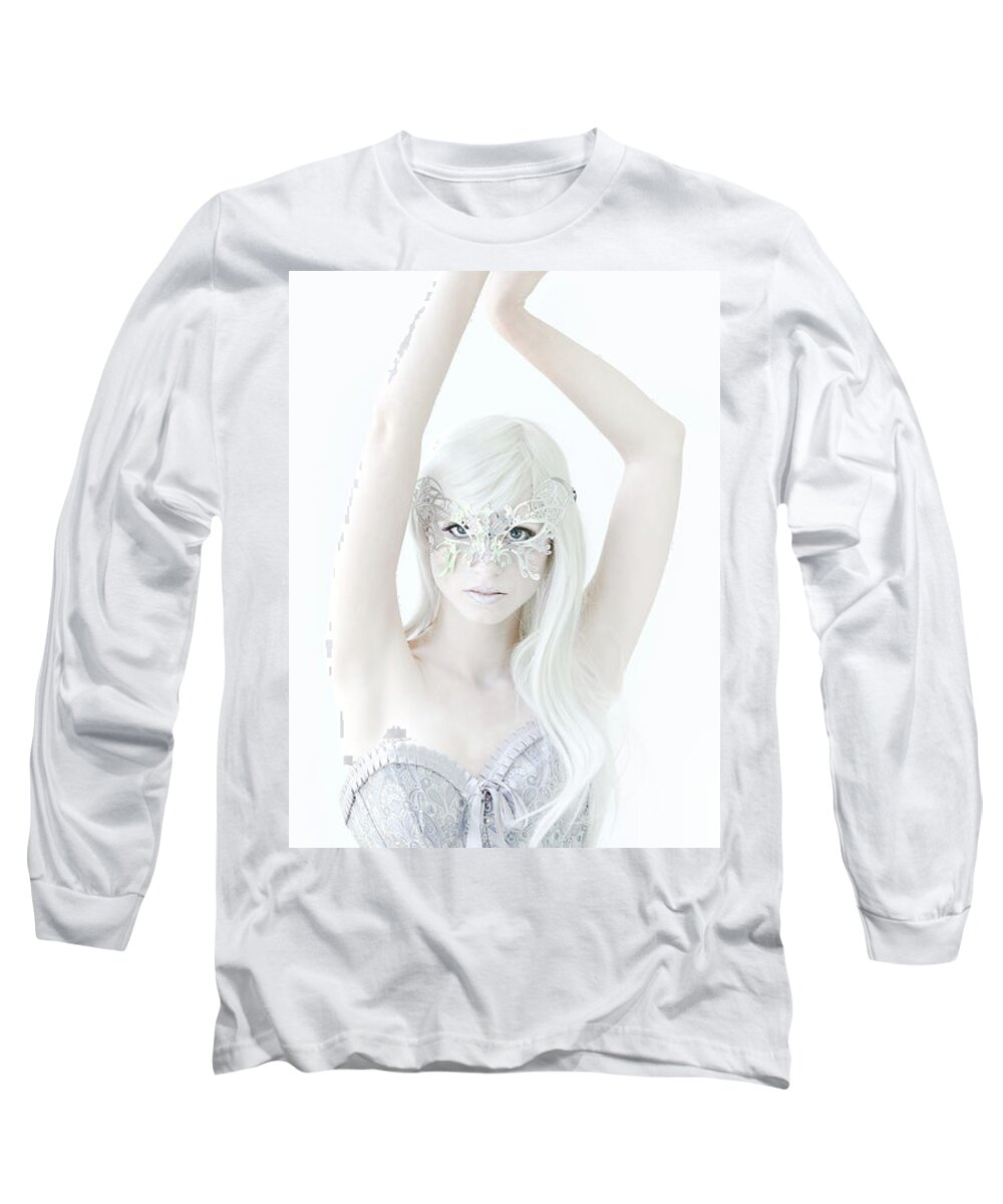 Woman Long Sleeve T-Shirt featuring the photograph Butterfly by Diane Diederich