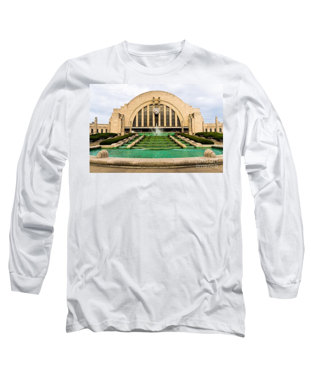 America Long Sleeve T-Shirt featuring the photograph Cincinnati Museum Center Picture by Paul Velgos