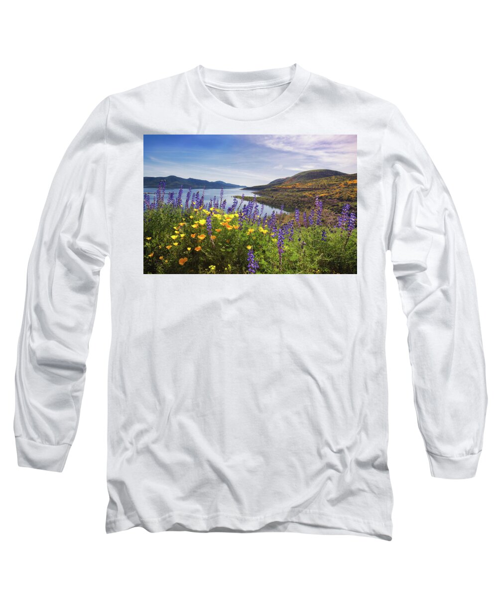 Lakes Long Sleeve T-Shirt featuring the photograph Diamond Valley by Tassanee Angiolillo